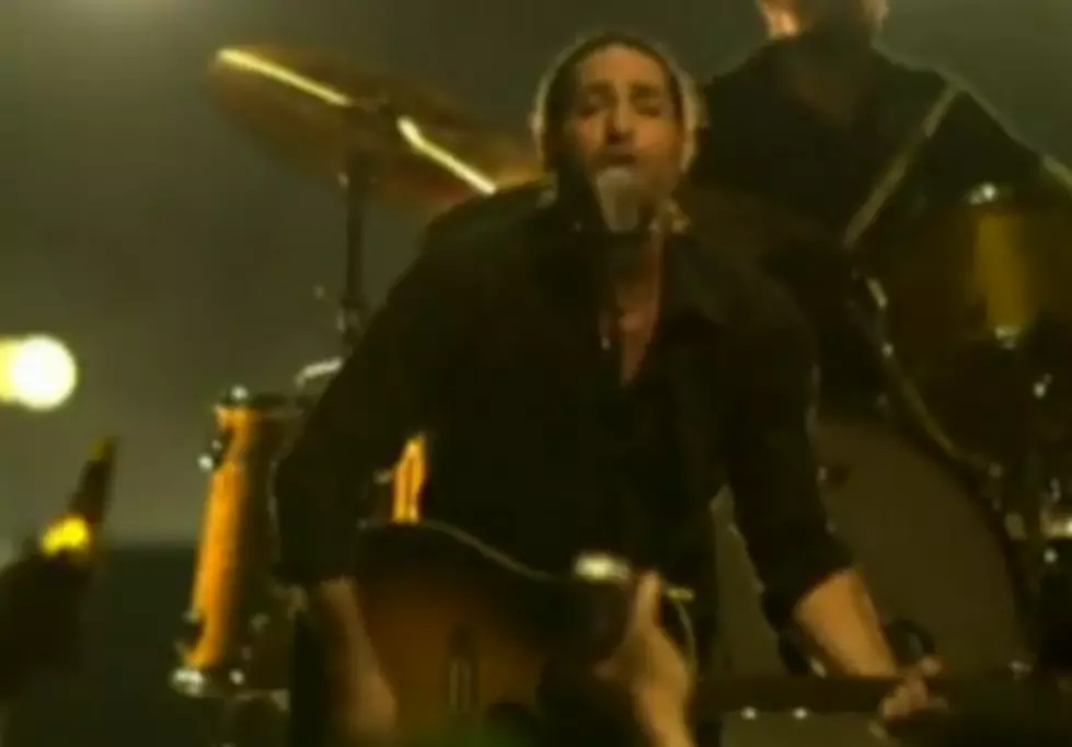 Taste of Country Video of the Day — Josh Thompson ‘Beer on the Table’ [VIDEO]