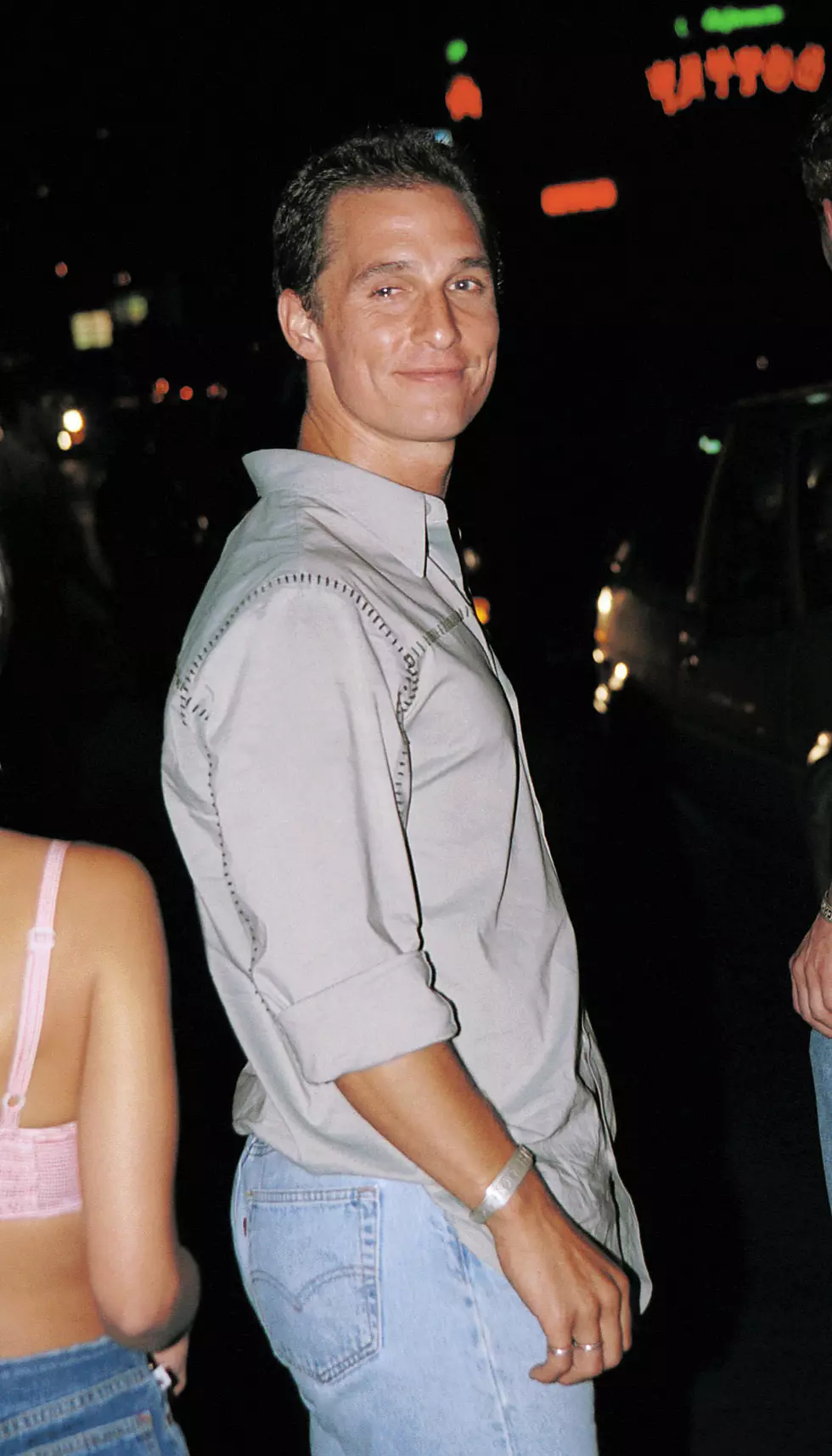 University of Texas Students Get A Surprise Lift from Mathew McConaughey