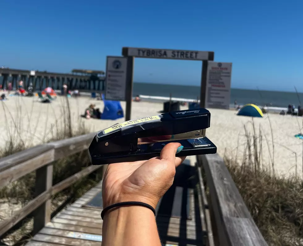Kentucky Stapler Gets Abducted from Office Worker and Goes on a Wild Road Trip in the South
