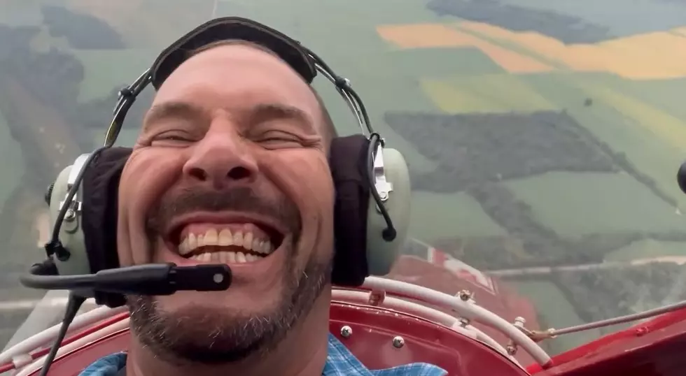 What It’s Like to Ride Over Owensboro with the Northern Stars Aerobatic Team
